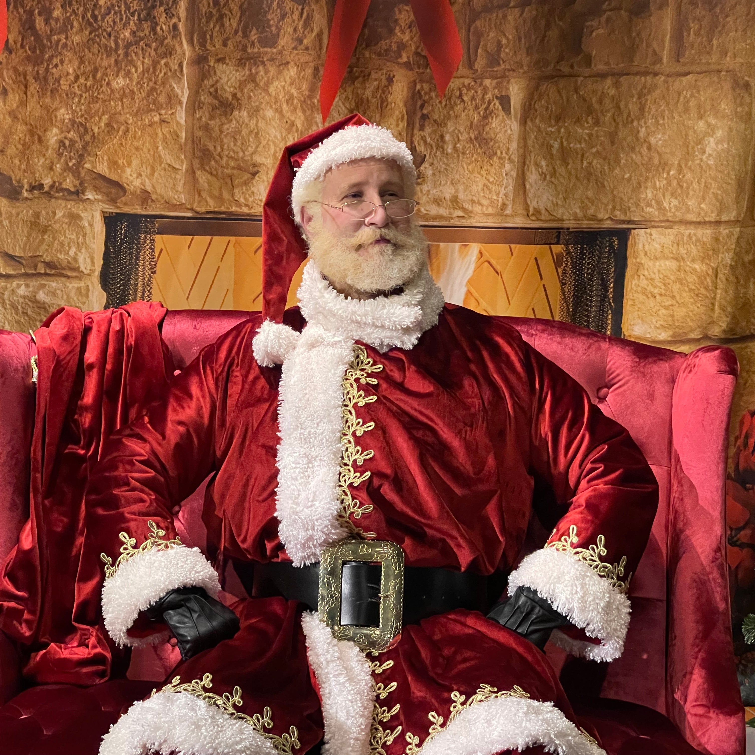 A Face to Face with Santa? Yes, Please!